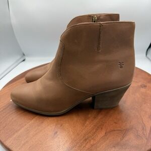 Frye Jennifer Leather Ankle Zip Almond Toe Booties Brown/Tan Women's Size 10M